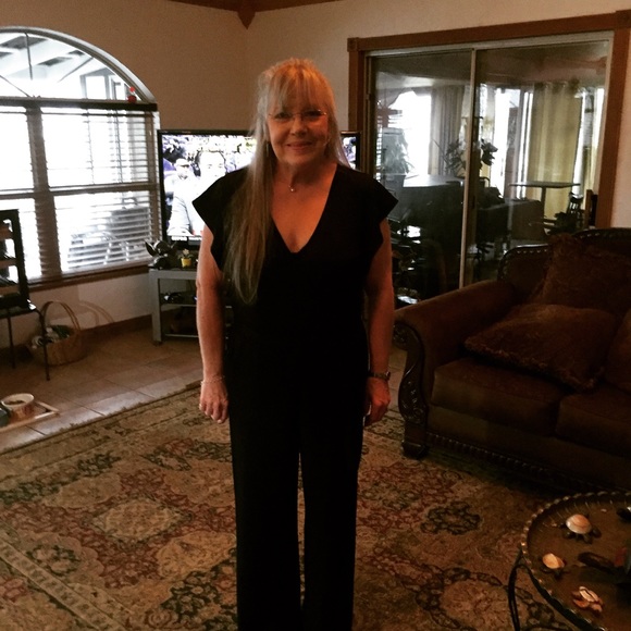 Meet your Posher, Rebecca - Picture 1 of 1